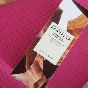 skin1004probio cica essence toner